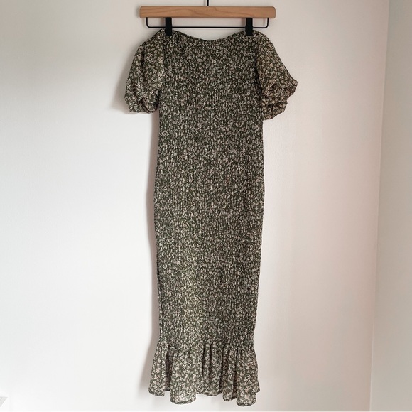 Petal & Pup Dresses & Skirts - Petal & Pup - Claire Shirred Bodycon Off Should Midi Dress - Green - Size 8